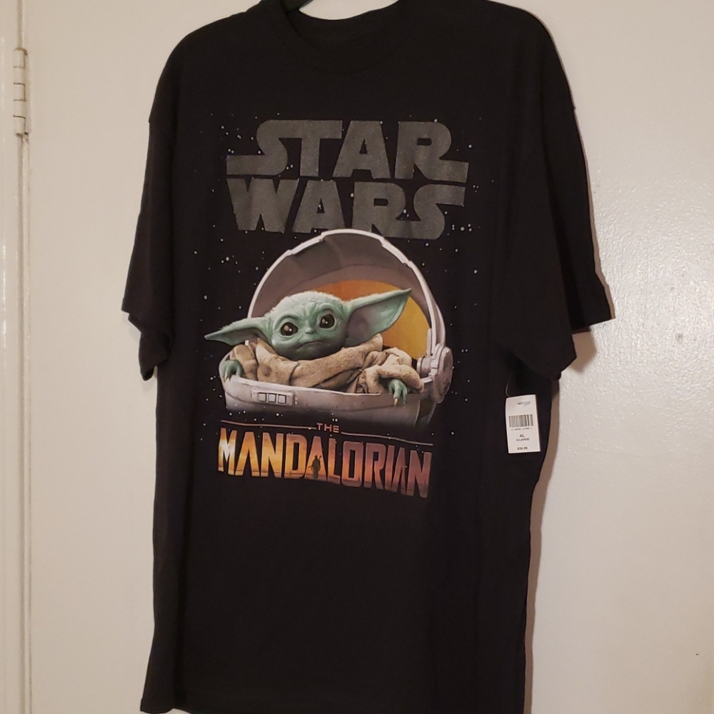 Disney The Mandalorian The Child Shirt Short Tee